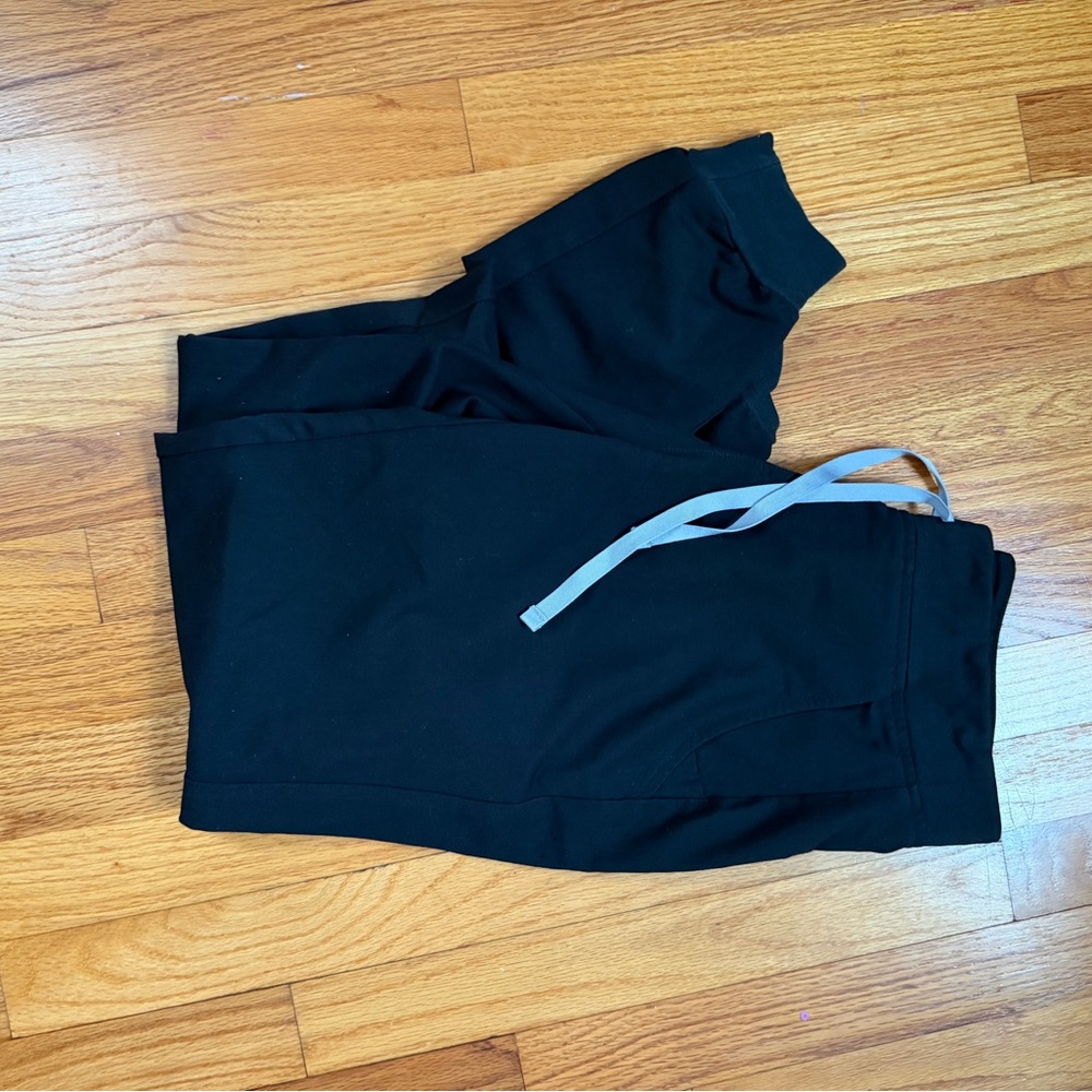 Figs Women’s Black Joggers